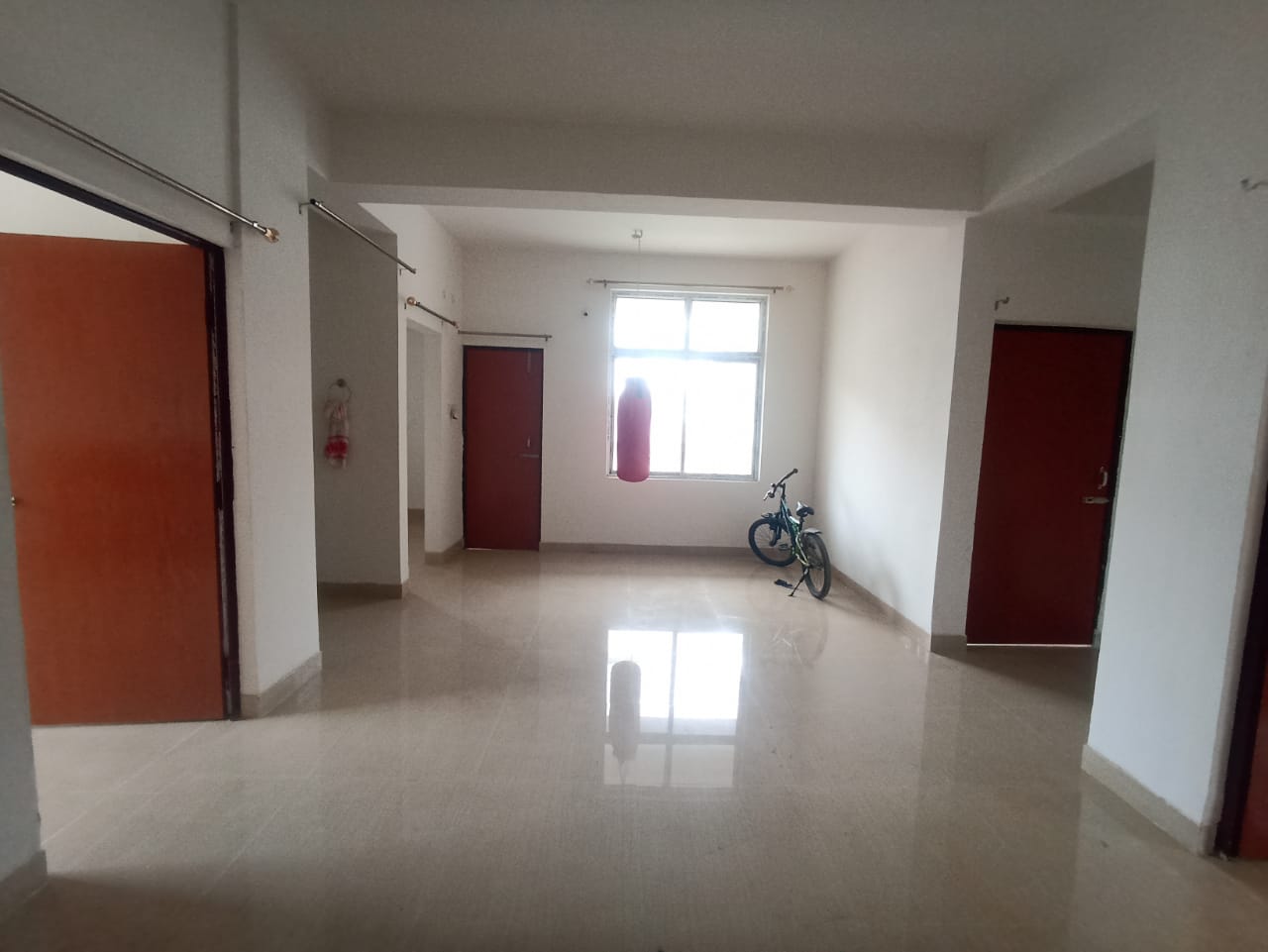 Unfurnished 3bhk in Downtown Sorumotoria, Doctor Zakir Hussain Road, Bormotoria, Guwahati, Assam, India for Rent